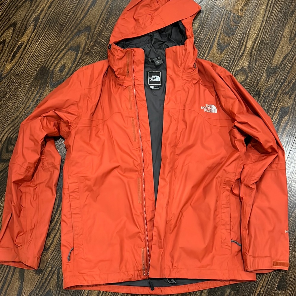 Men’s jacket- the north face